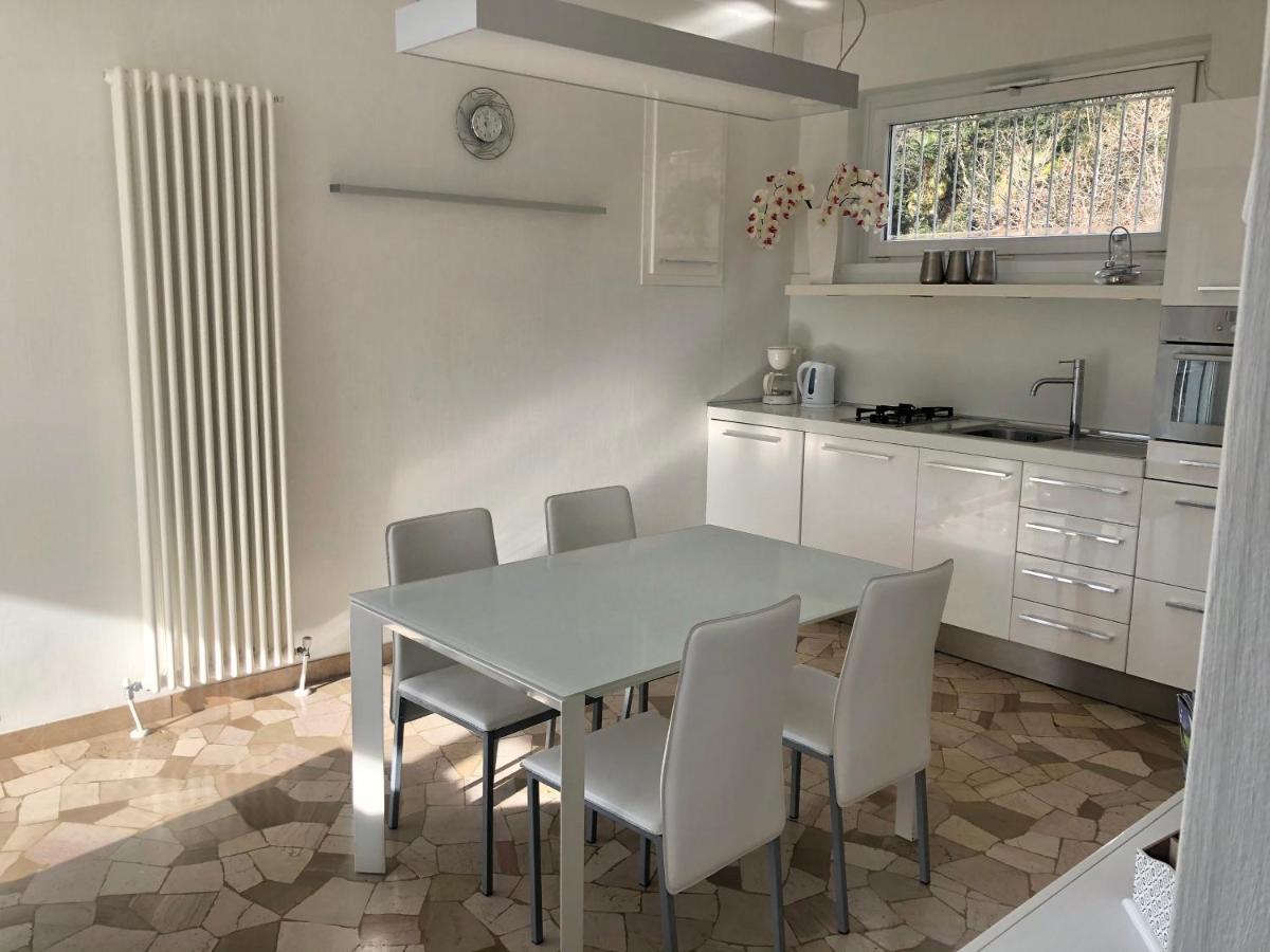 Bellavista Villa Brezzo Екстериор снимка