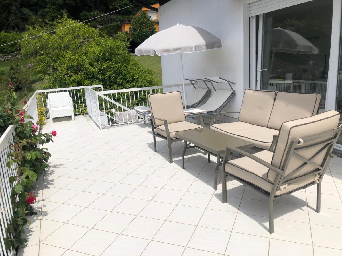Bellavista Villa Brezzo Екстериор снимка